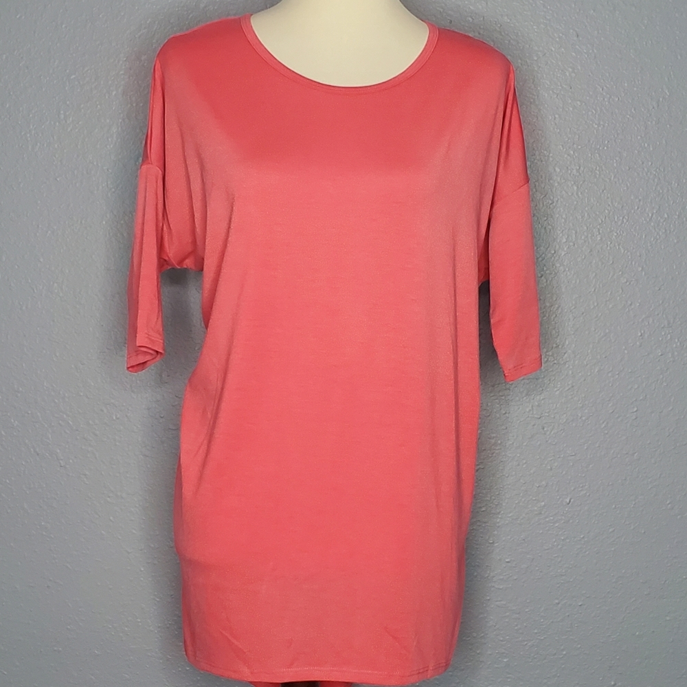 Lularoe Irma Tunic Top